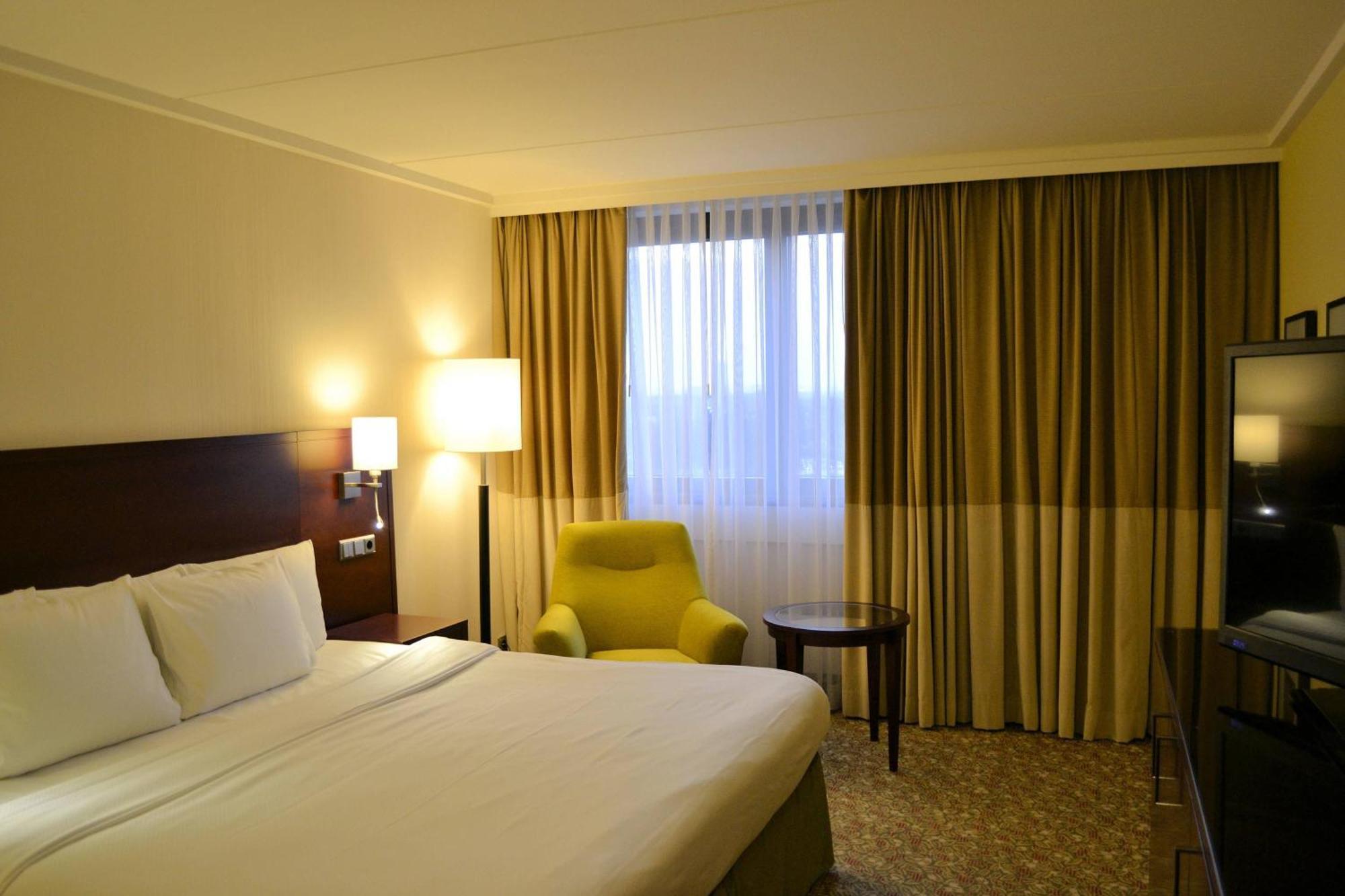 Courtyard By Marriott Duesseldorf Seestern Ngoại thất bức ảnh
