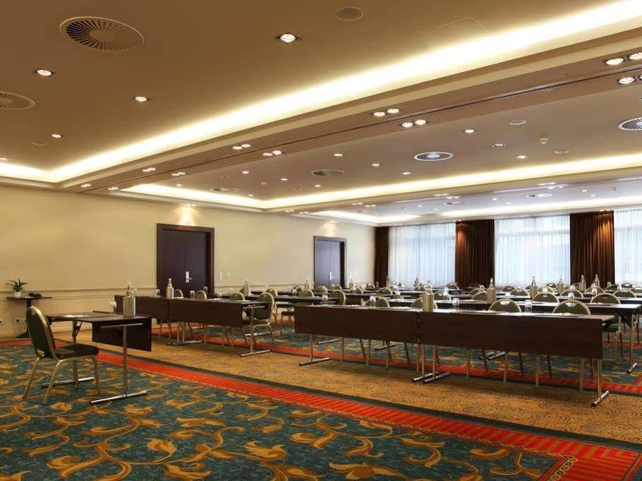 Courtyard By Marriott Duesseldorf Seestern Ngoại thất bức ảnh